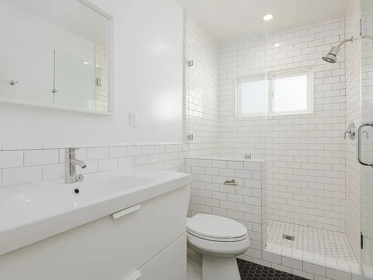 1341 S Burnside Ave #3A — Photo 12
