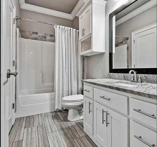 421 Trailwood Cir — Photo 26