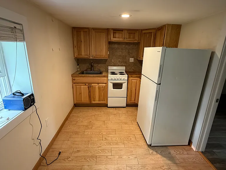 136 Hiro Ln — Photo 6