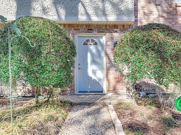 4th image of 5614 Pebble Springs Dr