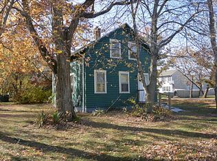 111 2nd Point Rd, Warwick, RI 02889