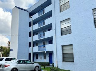 9440 Fontainebleau Blvd APT 113, Miami, FL 33172
