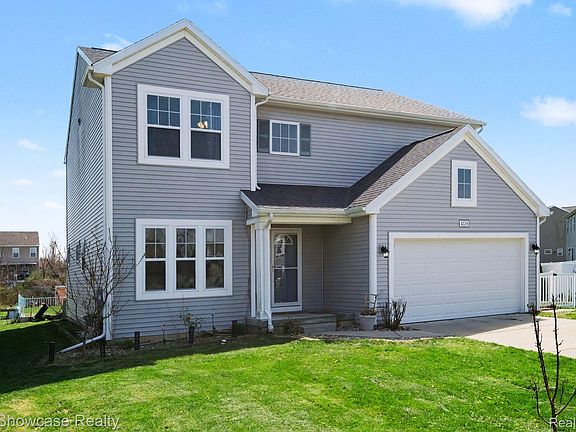 3rd image of 4339 Pebble Creek Blvd