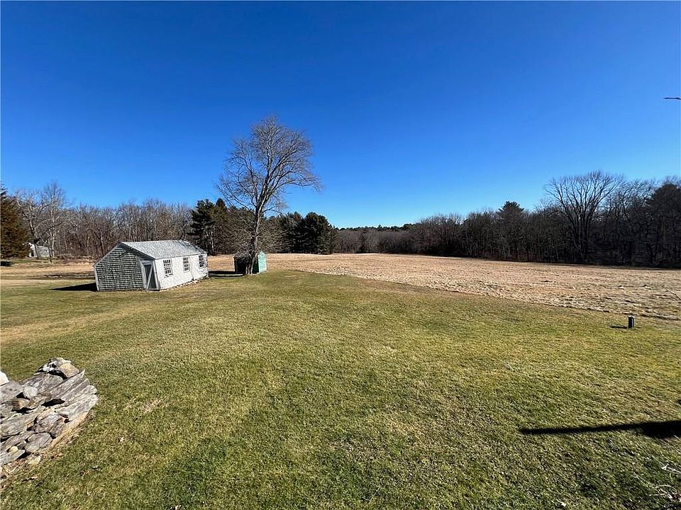 2nd image of 219 North Rd