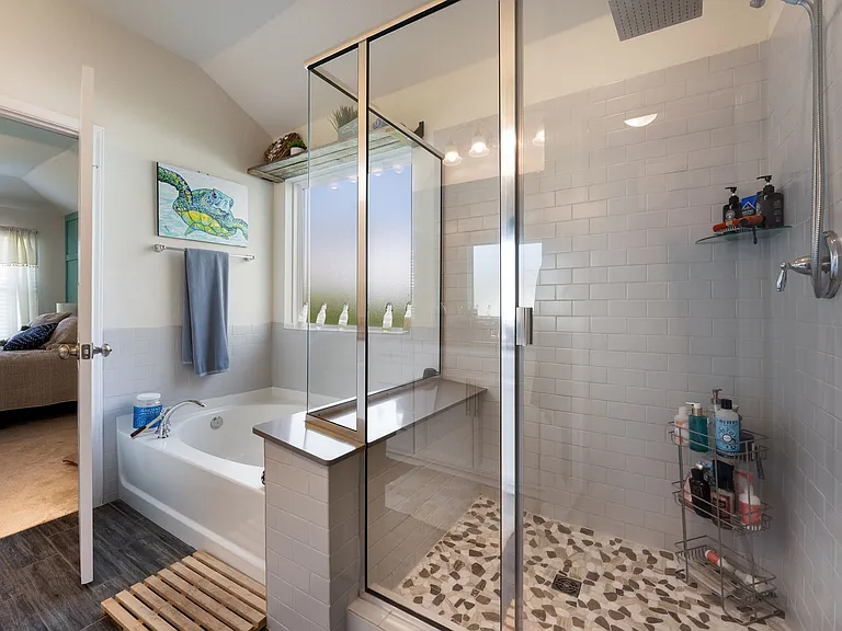 9018 Canopy Bnd — Photo 16