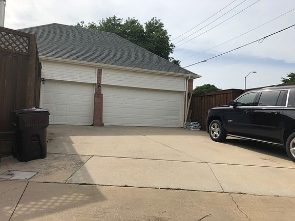 2nd image of 6301 Yorkdale Dr