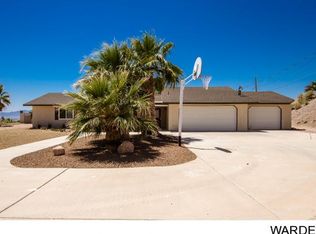 954 Mercer Cir, Bullhead City, AZ 86429