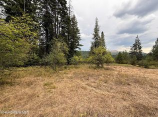 1083 Davis Creek Rd, Santa, ID 83866