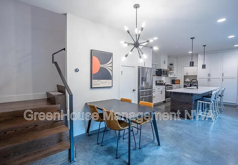 808 S Locust Ave #808LOC — Photo 17