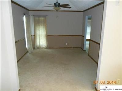 4th image of 1723 N 160th St