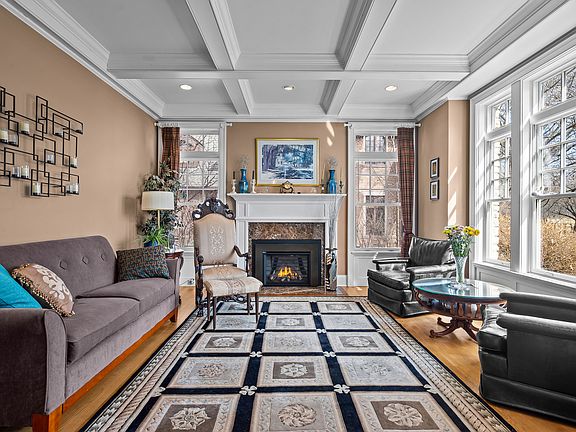 5th image of 780 Prairie Rd