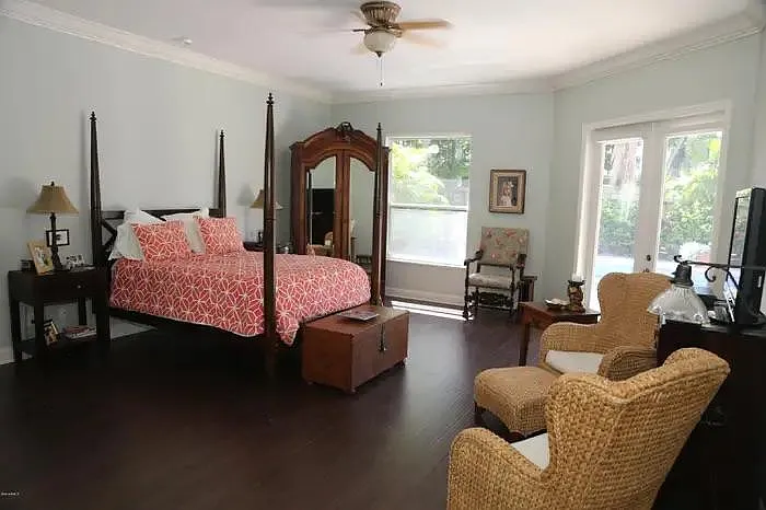 373 Peregrine Dr — Photo 8
