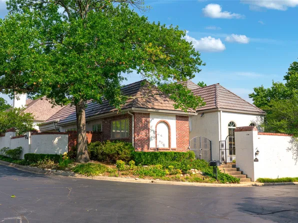 4807 S Yorktown Ct E, Tulsa, OK 74105