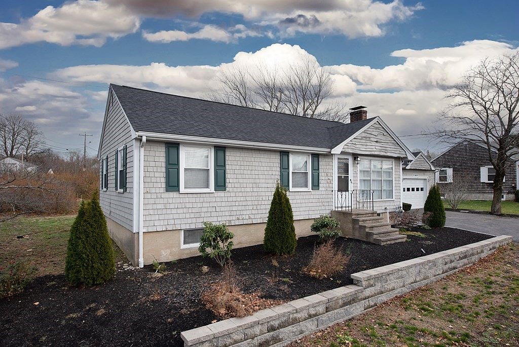 186 Green St, Weymouth, MA 02191 Zillow
