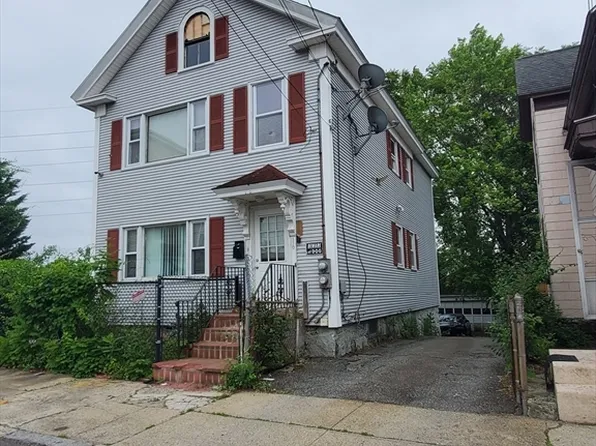 16 Tyler St, Lawrence, MA 01843