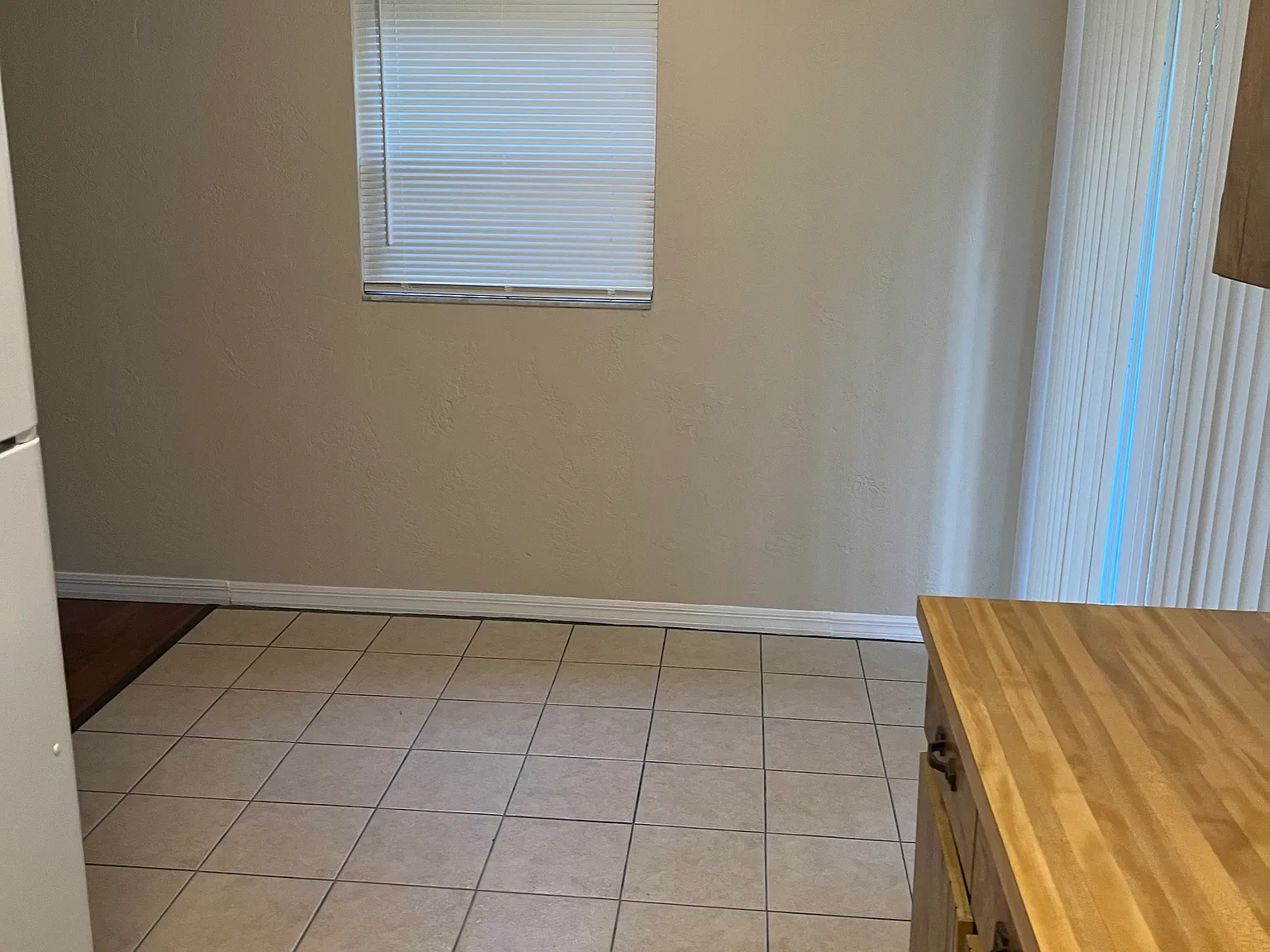 2 bed, 1100 sqft, $1,600 — Photo 4
