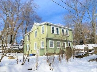 4 Allen St, Andover, MA 01810