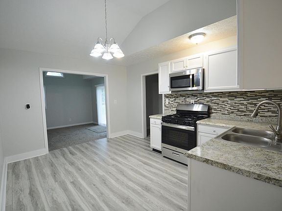 5th image of 7317 Betsy Ross Dr