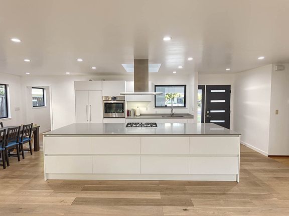 2nd image of 3965 Casa Grande Way