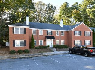 345 D Hanover Arms Ct, Winston Salem, NC 27104