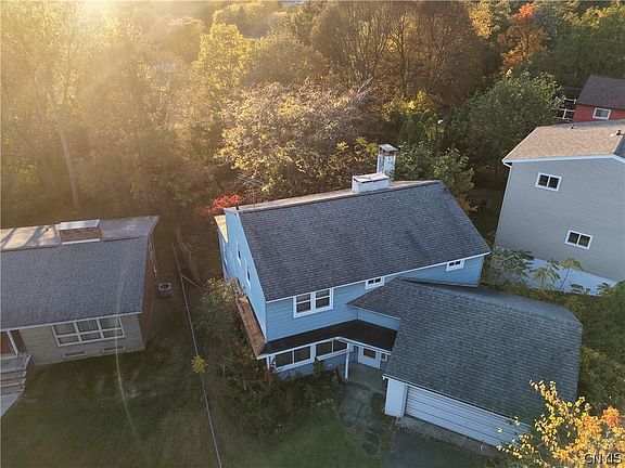 2nd image of 1480 Salt Springs Rd