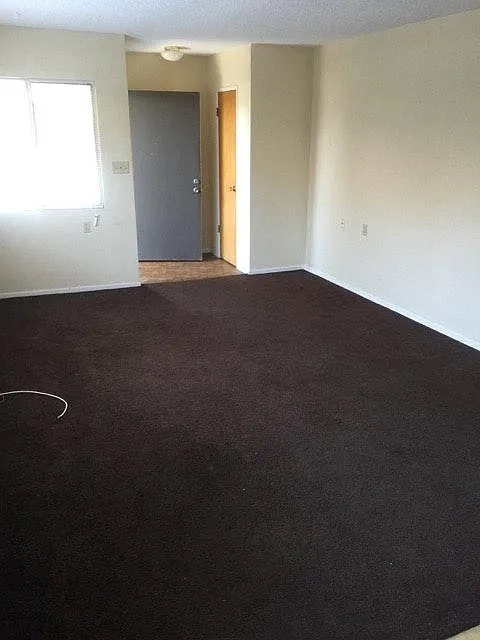 Building Photo - 25982 Tamarisk Dr