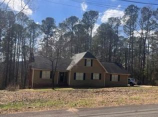 57 Timberwood Dr SE, Silver Creek, GA 30173