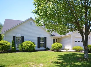 1008 Thorncrest Dr, Fletcher, NC 28732