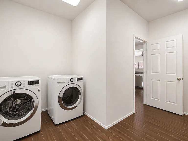 5427 W Marietta Dr — Photo 31