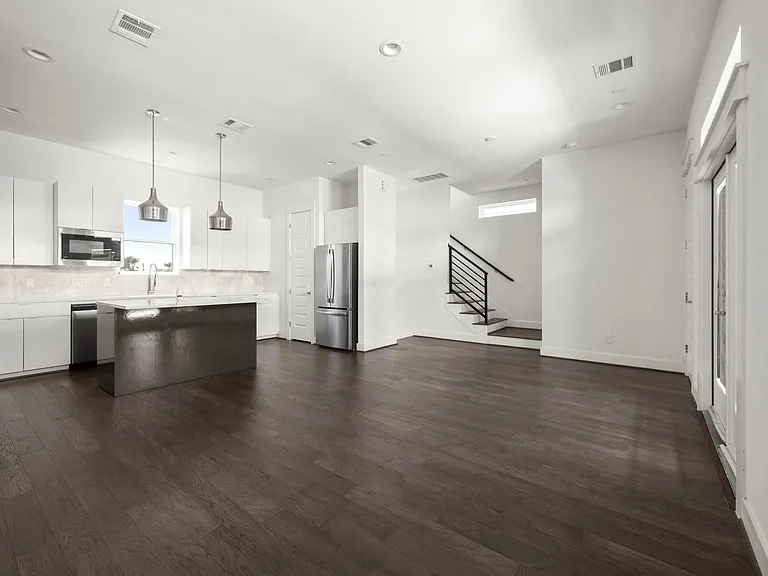 4706 Independence Heights Ln — Photo 10