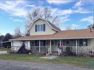211 E Broadway St, Leipsic, OH 45856