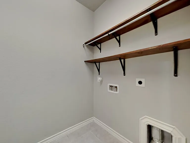 This minimalist loft features