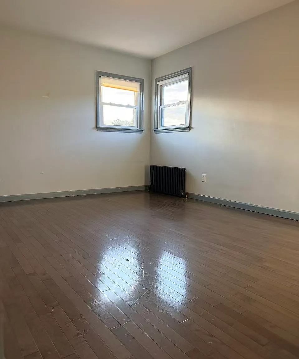 3 bed, 1238 sqft, $3,000 — Photo 3