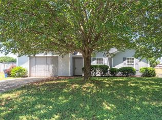 3984 Landerwood Dr, Greensboro, NC 27405