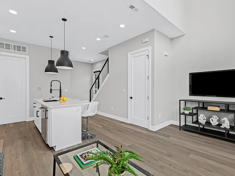 Tienken Trail Lofts — Photo 22