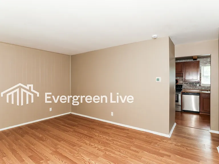 7043 Gracely Dr — Photo 4
