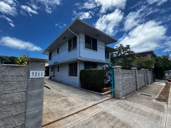 3211 Francis St, Honolulu, HI 96815