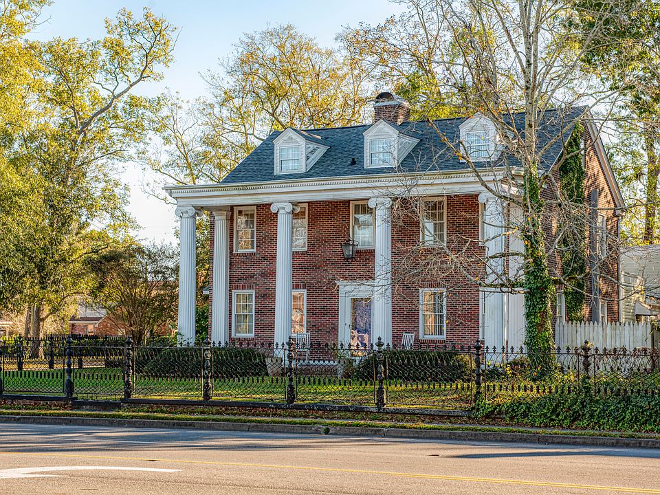 1st image of 1601 Neuse Boulevard