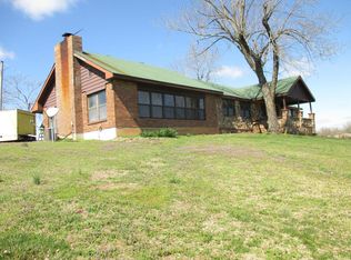 9811 County Road 8730, West Plains, MO 65775