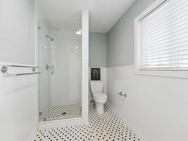 5242 Beechnut St — Photo 23