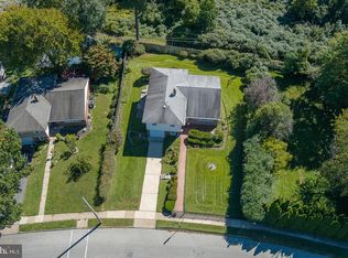 7639 N Front St, Cheltenham, PA 19012