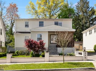 320 Dermody St, Roselle, NJ