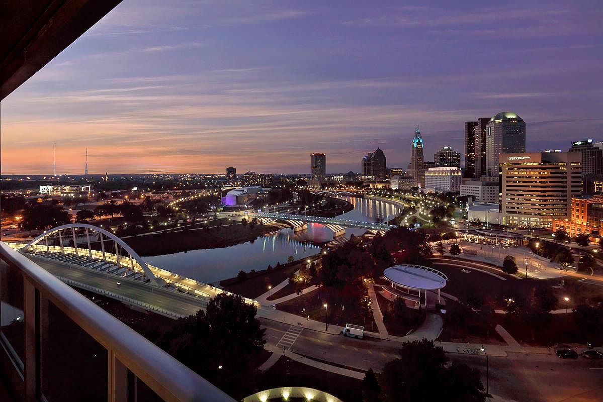 1 Miranova Pl Apt 1740 Columbus Oh 43215 Mls 221006257 Zillow