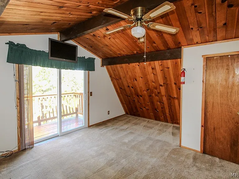 136 Mann Dr — Photo 20
