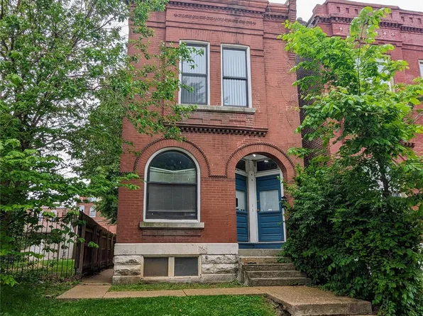 2710 Allen Ave, Saint Louis, MO 63104