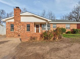 515 N Front St, Noble, OK 73068