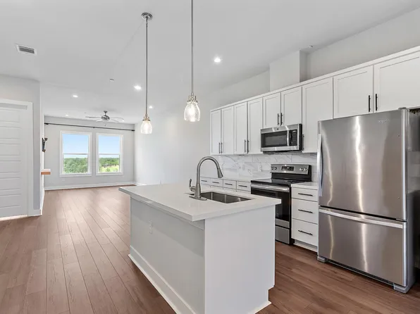 4507 E Martin Luther King Jr Blvd APT 133, Austin, TX 78721