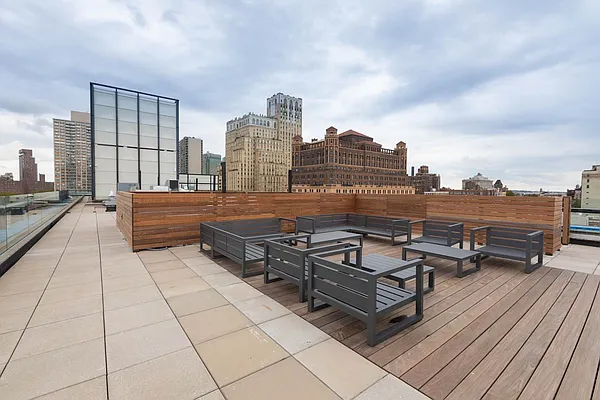 Rented by Abba Realty Associates INC | media 18