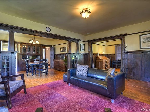 5th image of 4510 N Gove St