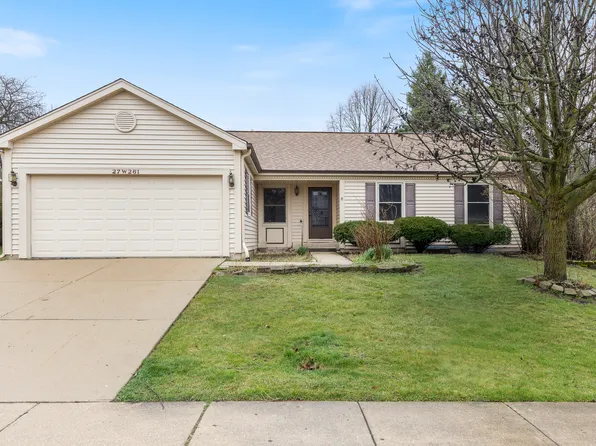 27W261 Virginia St, Winfield, IL 60190